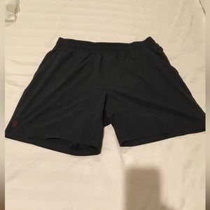 Rhone Mako Medium 7” inseam unlined